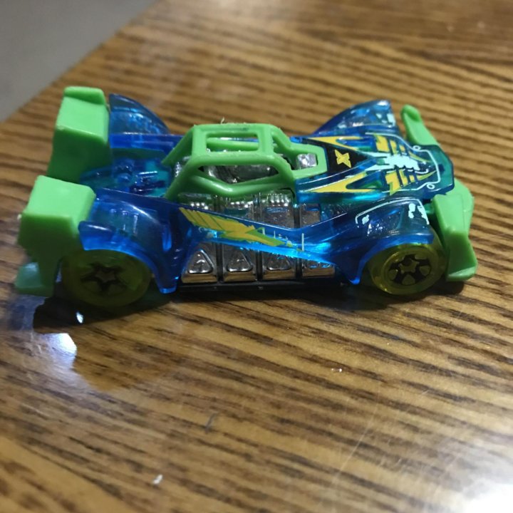 Машинки Hotwheels