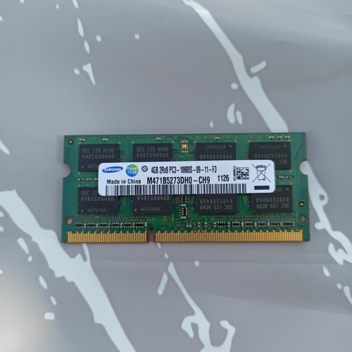 Оперативная память DDR3 4Гб