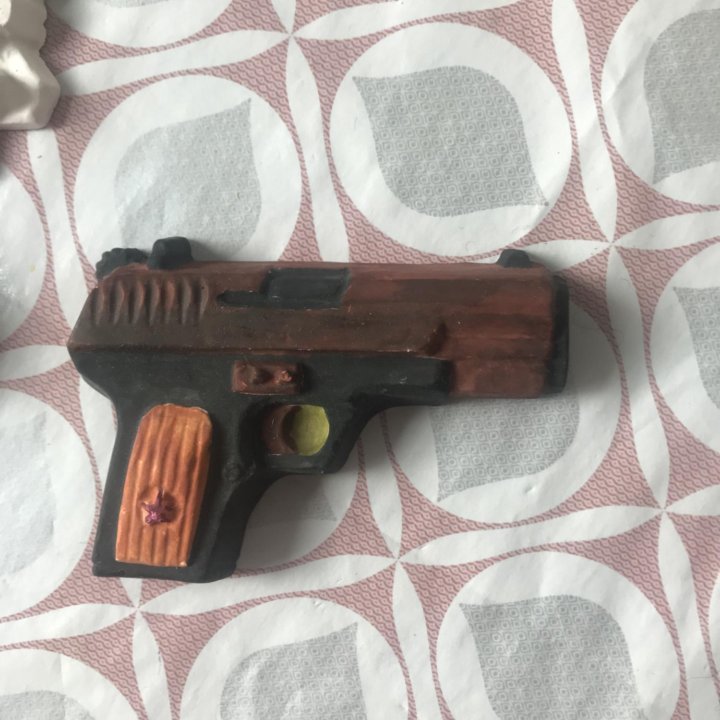 Фигурки из гипса