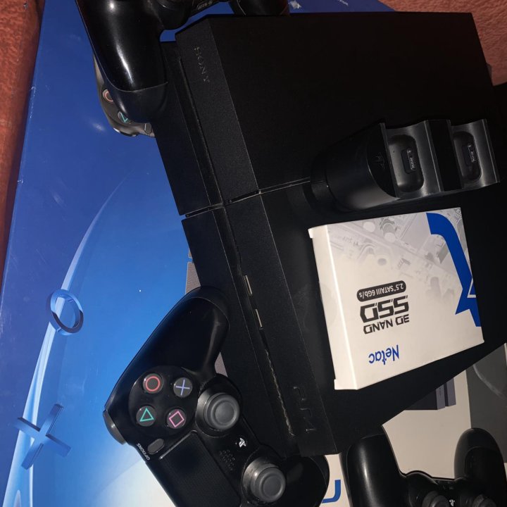 Sony PlayStation 4 (1 tb)+ ssd