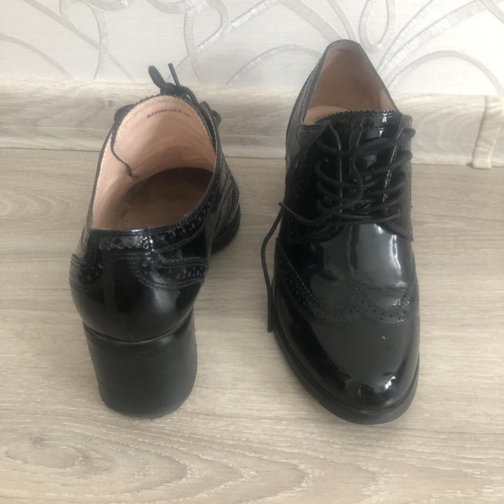 Ботинки Basconi 36