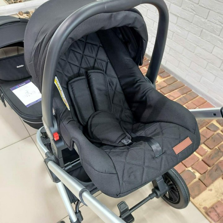 Коляска 3 в 1 Baby Shell Trio Comfort