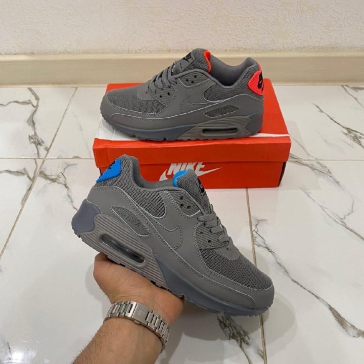 Кроссовки Nike Air max