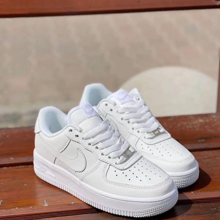 Кроссовки мужские Nike Air Force