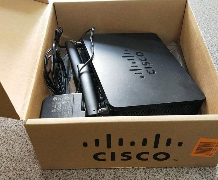 Маршрутизатор роутер router Cisco RV160W-R-K8-RU