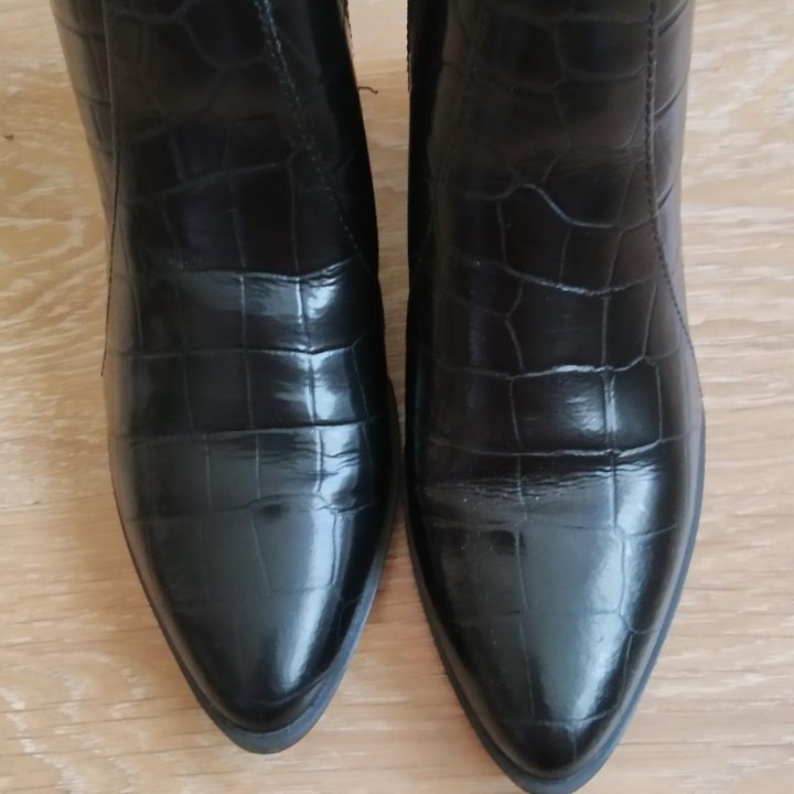 Ботинки женские