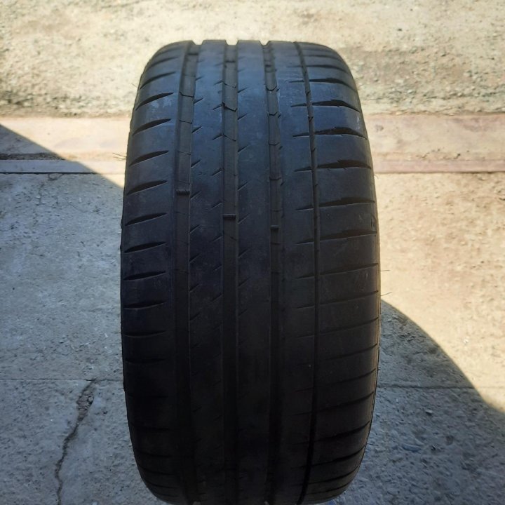 255/35R20 Michelin Pilot Sport 4S (Лот №4814)