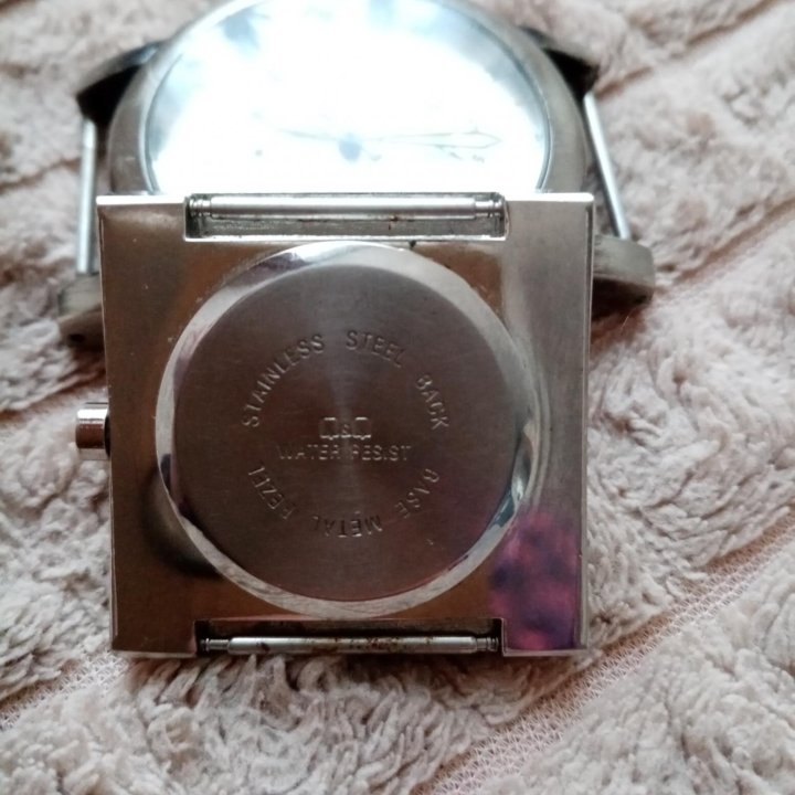 Часы наручные