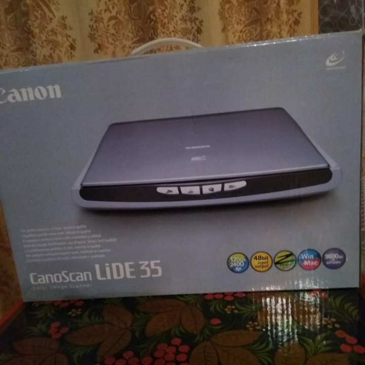 Сканер Canon Lide 35