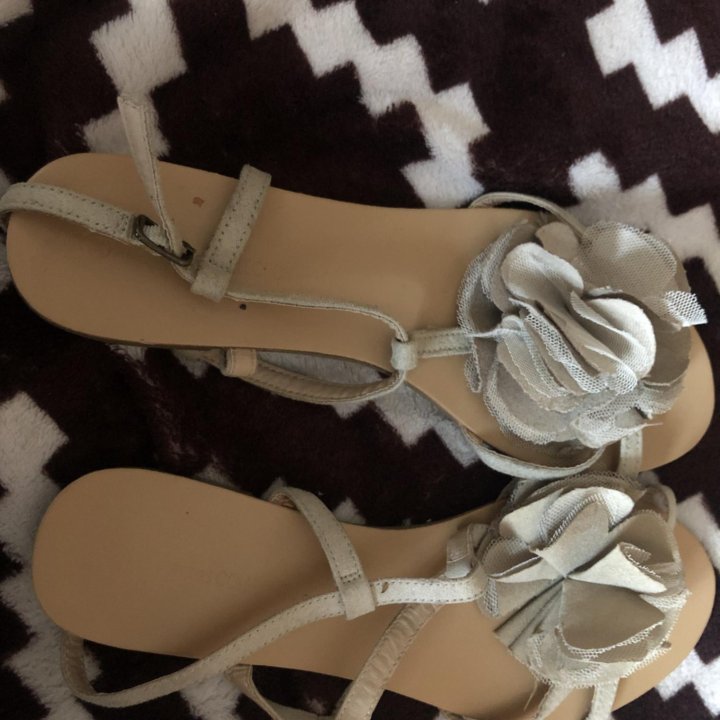 Кожаная обувь