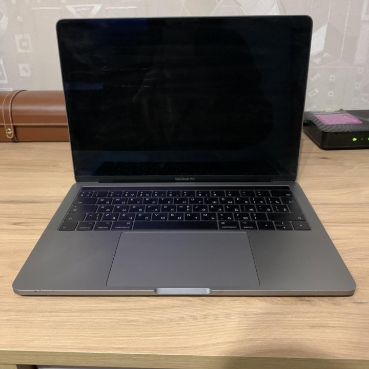 MacBook Pro 13 2017 256gb