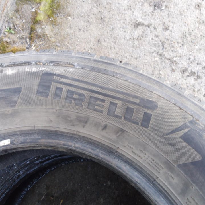 215 /70 R16