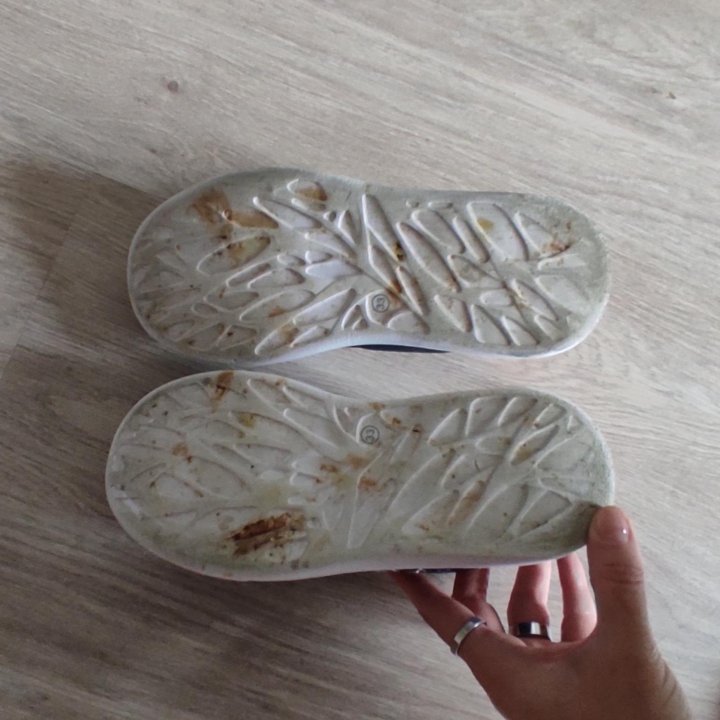 Полуботинки для девочки 33 размер