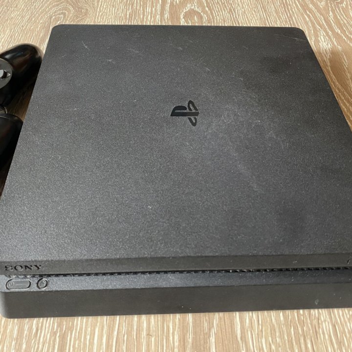 PS4 SLIM 1 tb