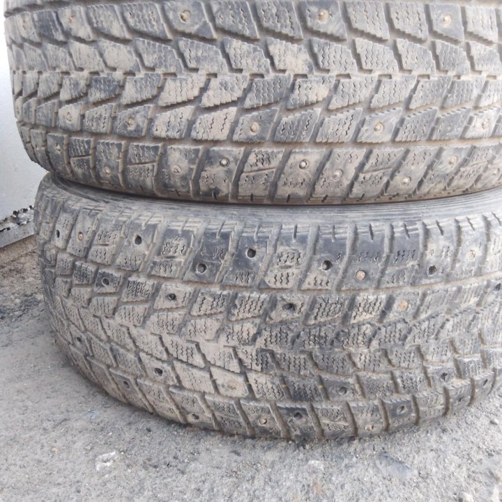 235 /60 R16