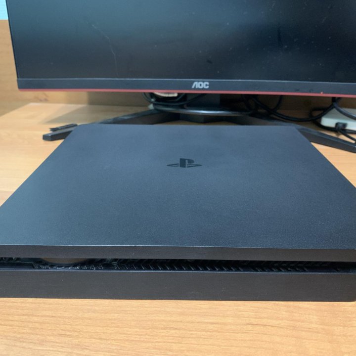 PlayStation 4 slim