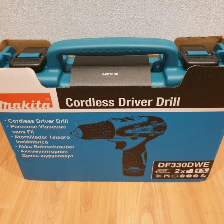 Аккумуляторная дрель-шуруповерт makita df330dwe