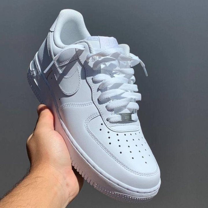 Кроссовки Nike Air Force