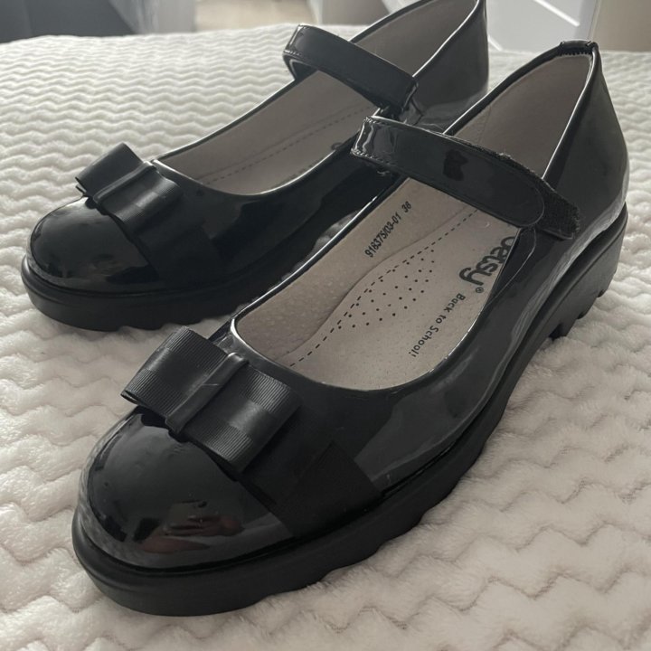 Туфли для девочки