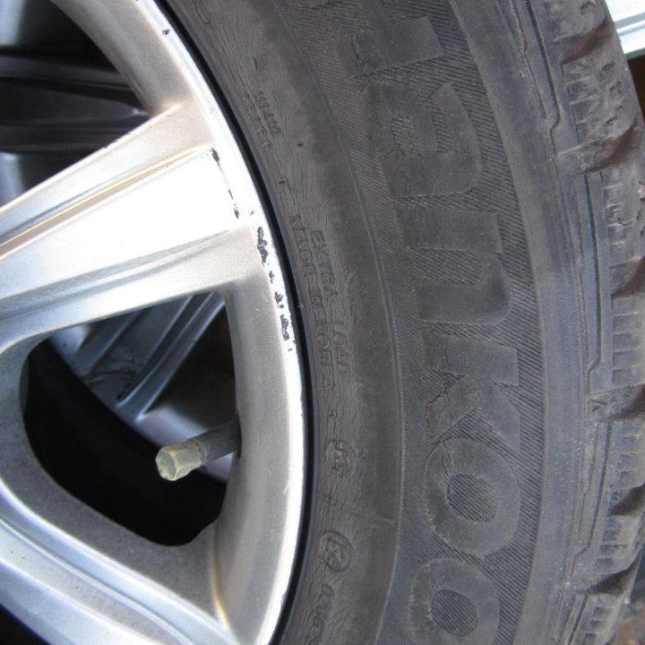 Hankook Winter i Pike