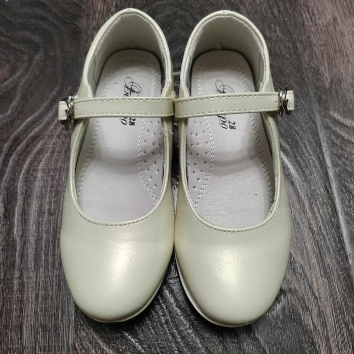 Туфли праздничные для девочки