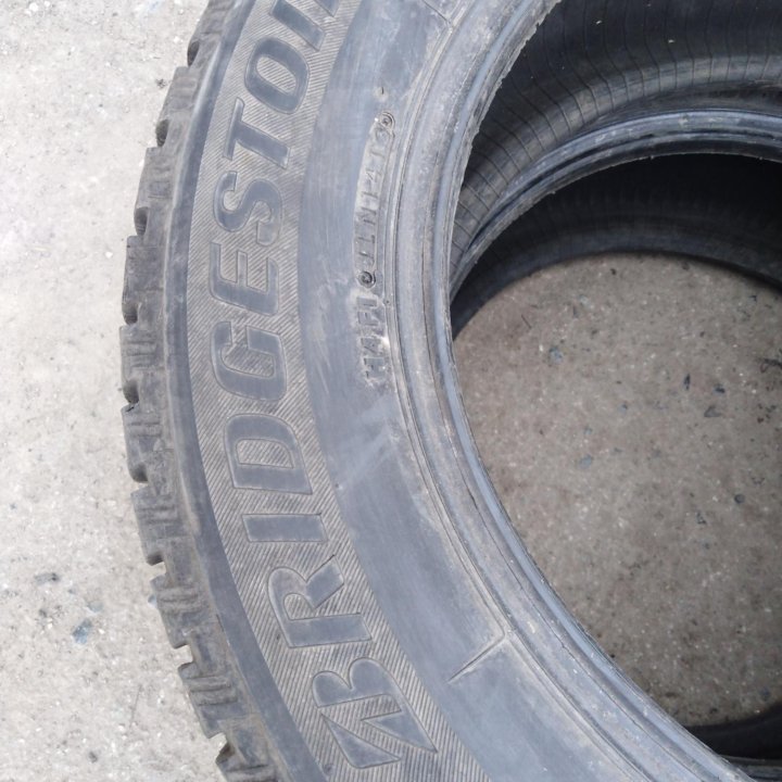 215 /60 R16