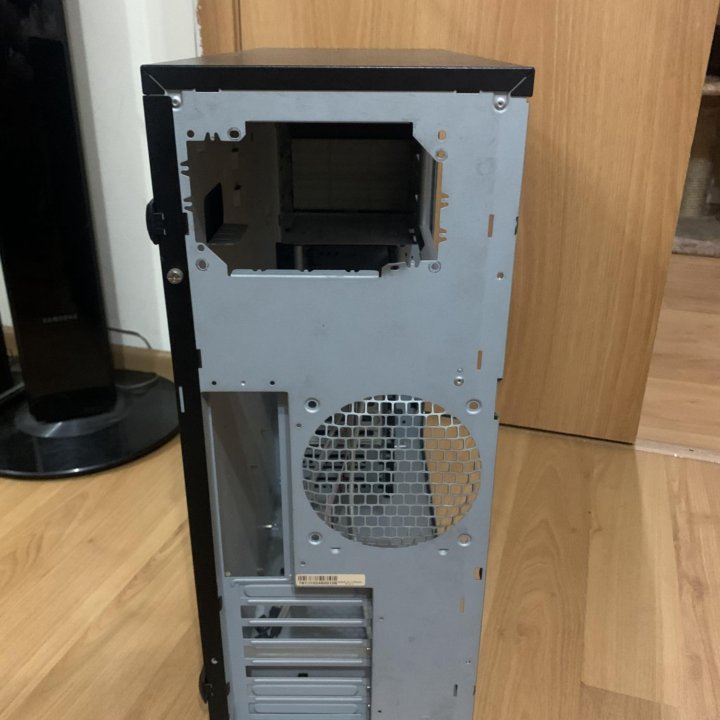 Корпус для ПК inwin