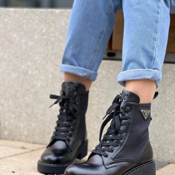 Ботинки Prada