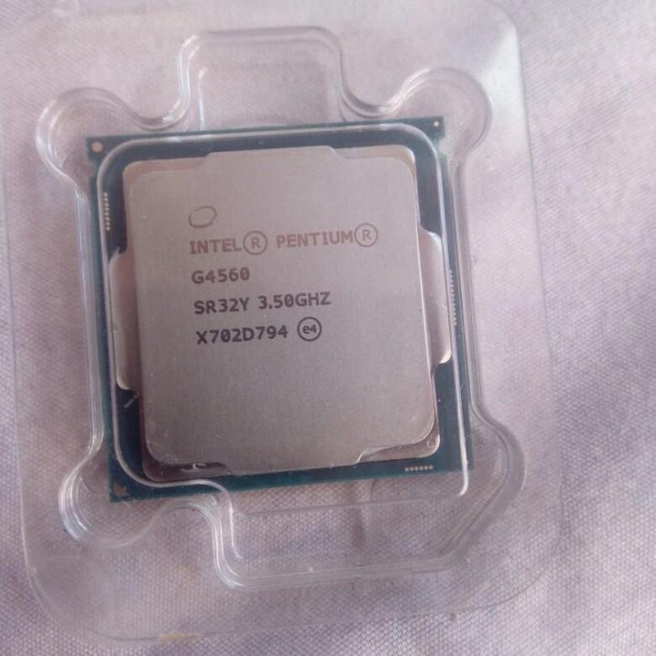 Процессор Intel Pentium G 4560 Soket 1151