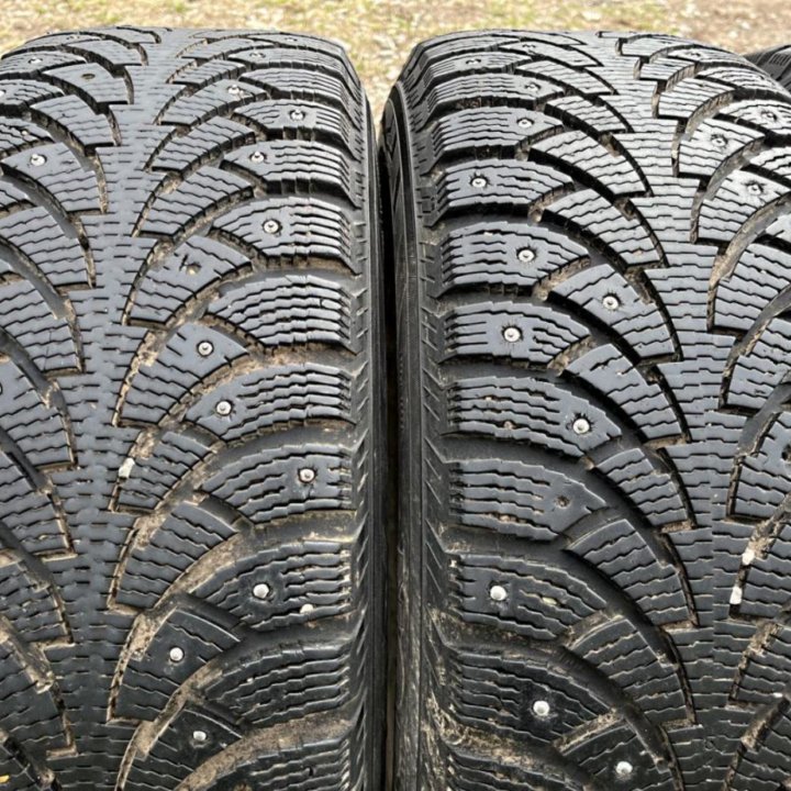 Зима Nokian Nordman 4 205/60 R16 + Диски 5x105