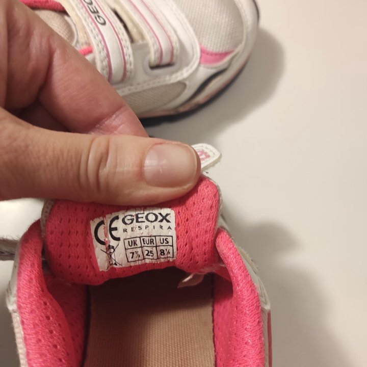 Кросовки для девочки