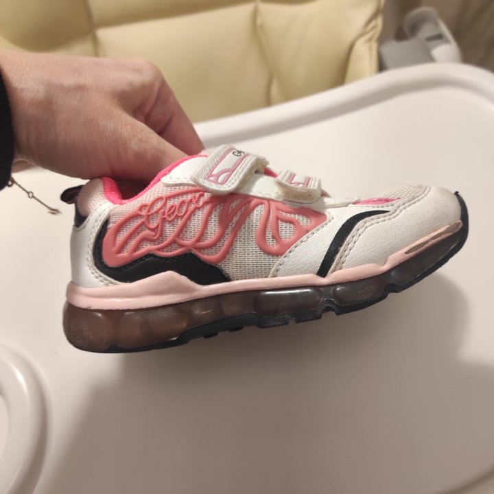 Кросовки для девочки