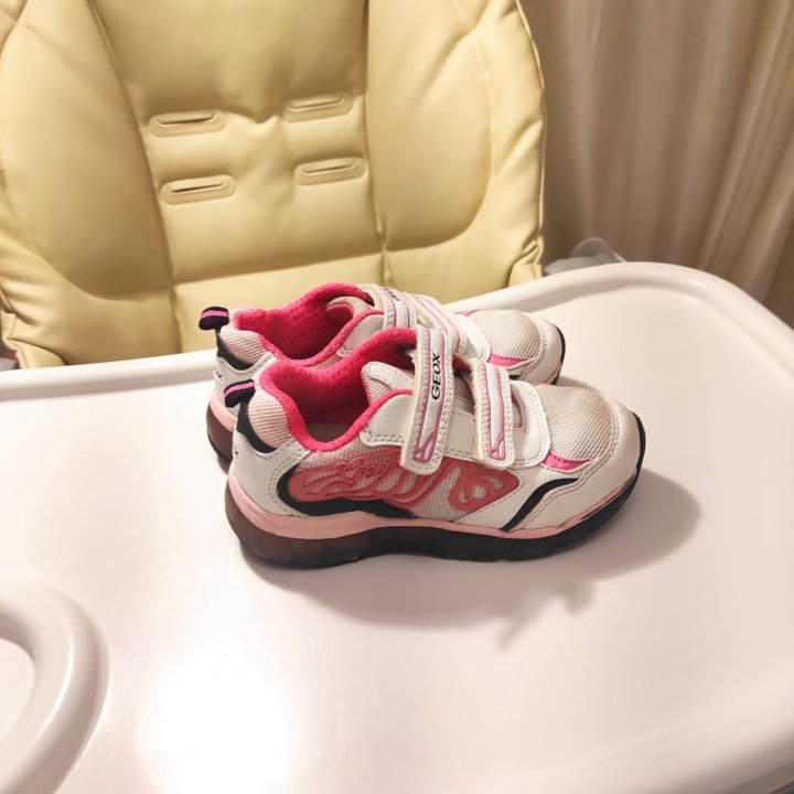 Кросовки для девочки