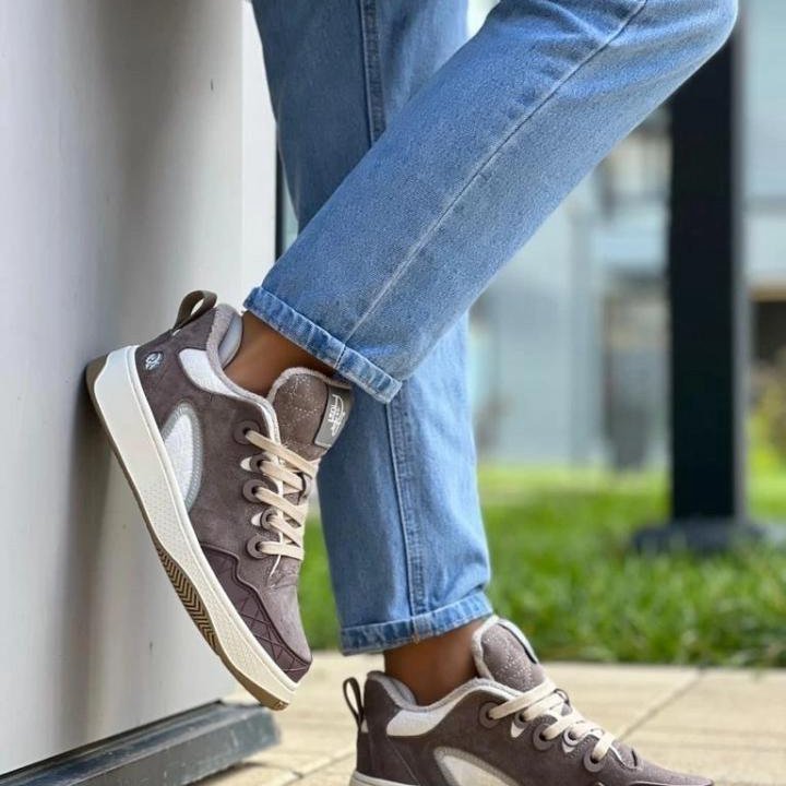 Кроссовки Dior