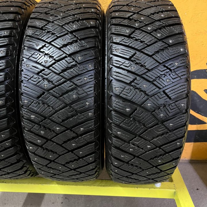 Новые Зимние шины GoodYear UltraGrip Arctic R16