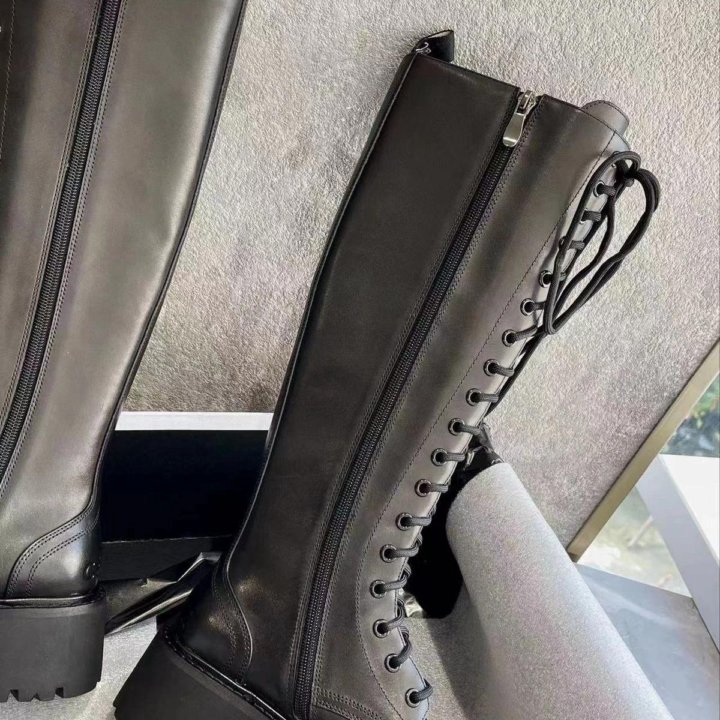 Сапоги Celine????