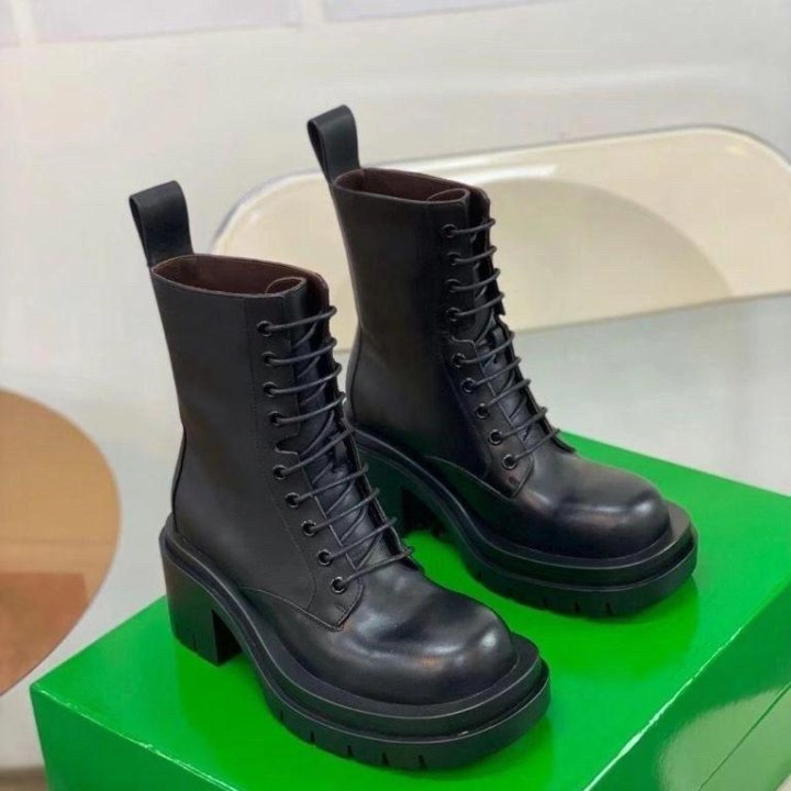 Ботинки Bottega Veneta????