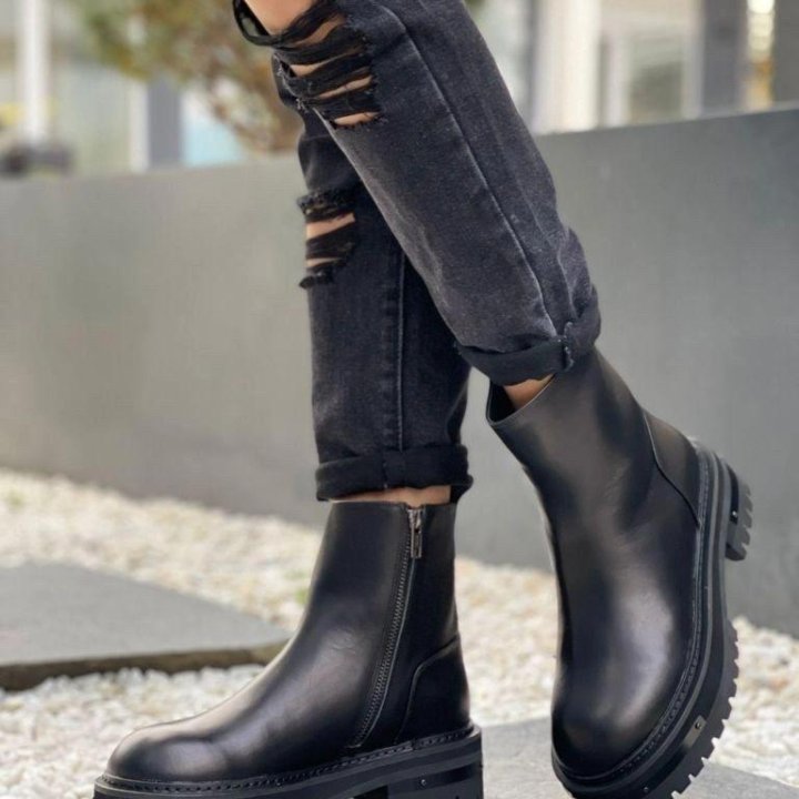 Ботинки ANN DEMEULEMEESTER????