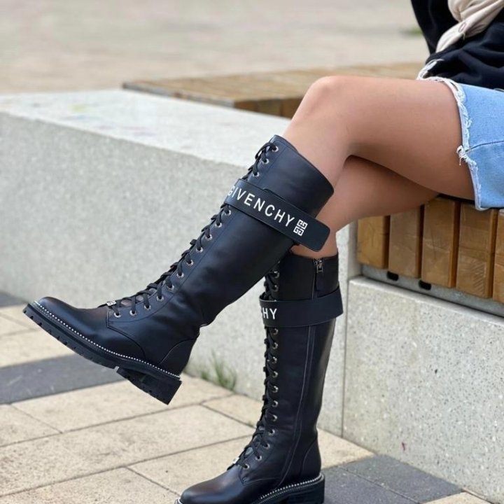Сапоги Givenchy????
