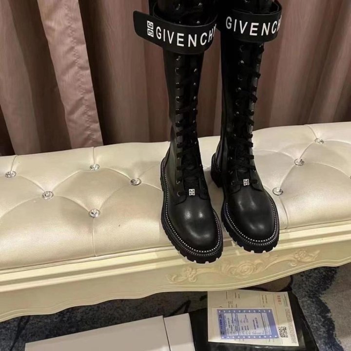 Сапоги Givenchy????