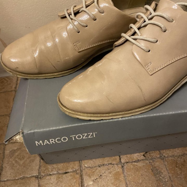 Полуботинки