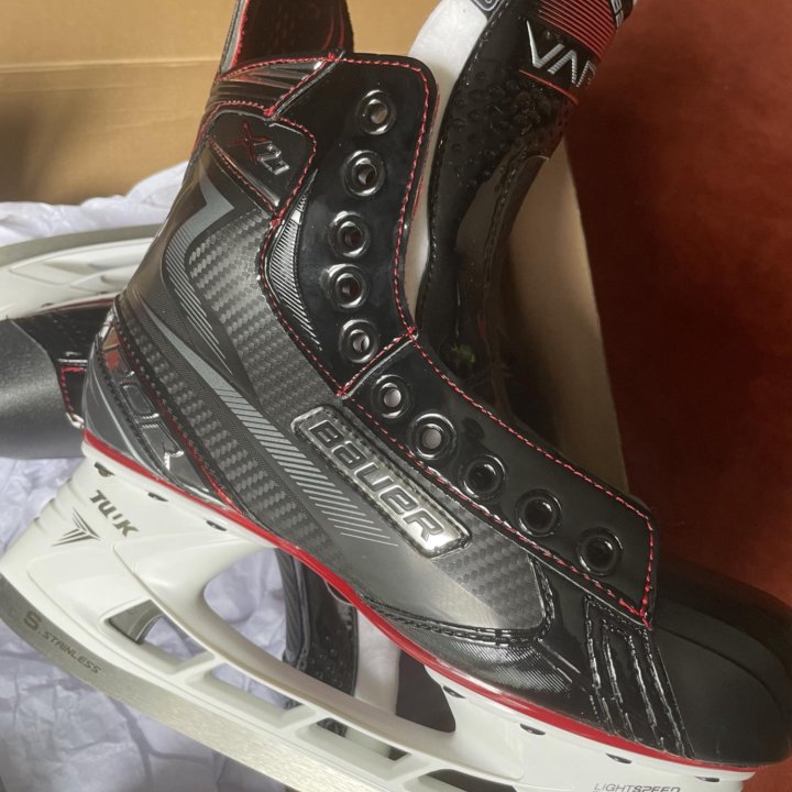 Хоккейные коньки Bauer Vapor