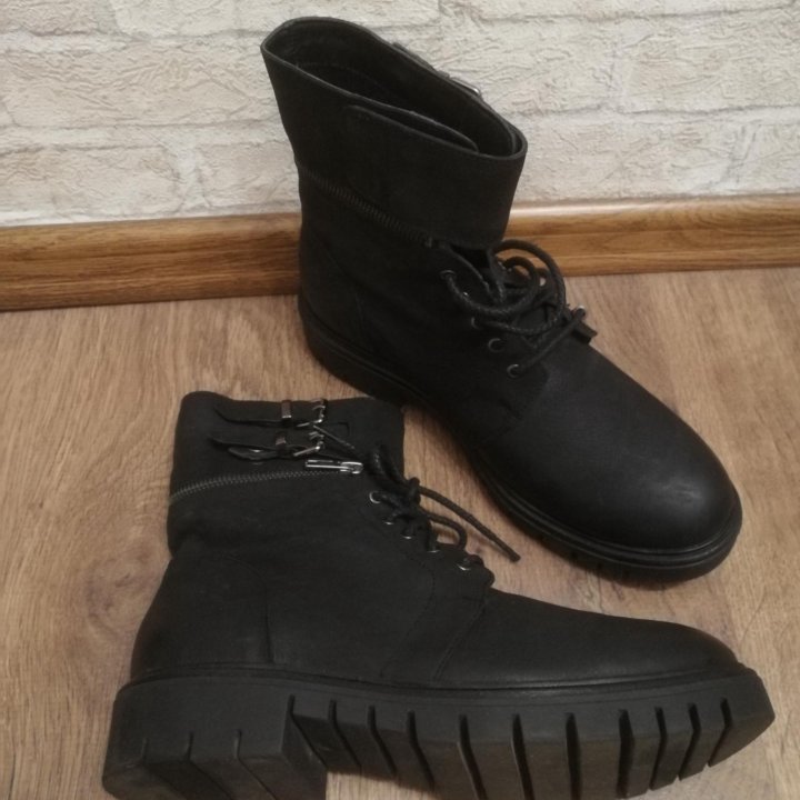 Ботинки