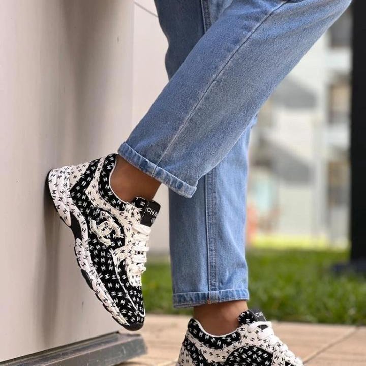 Кроссовки Chanel