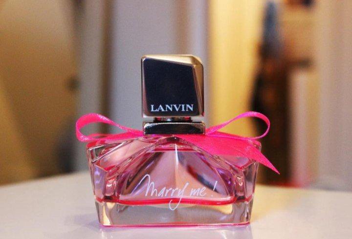 Lanvin Marry Me! Love
