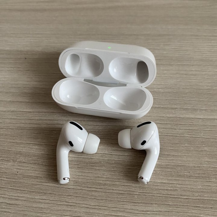 Apple AirPods