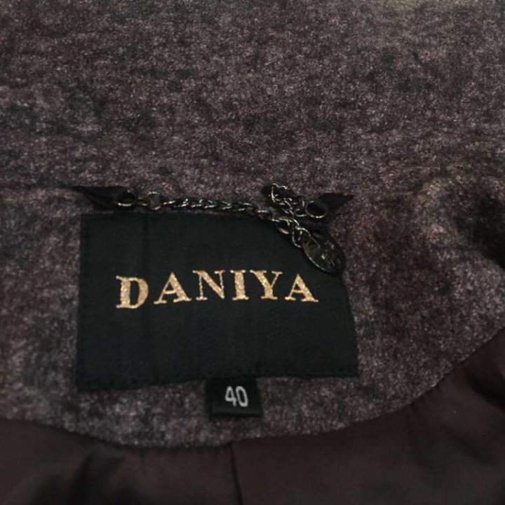 Пальто женское