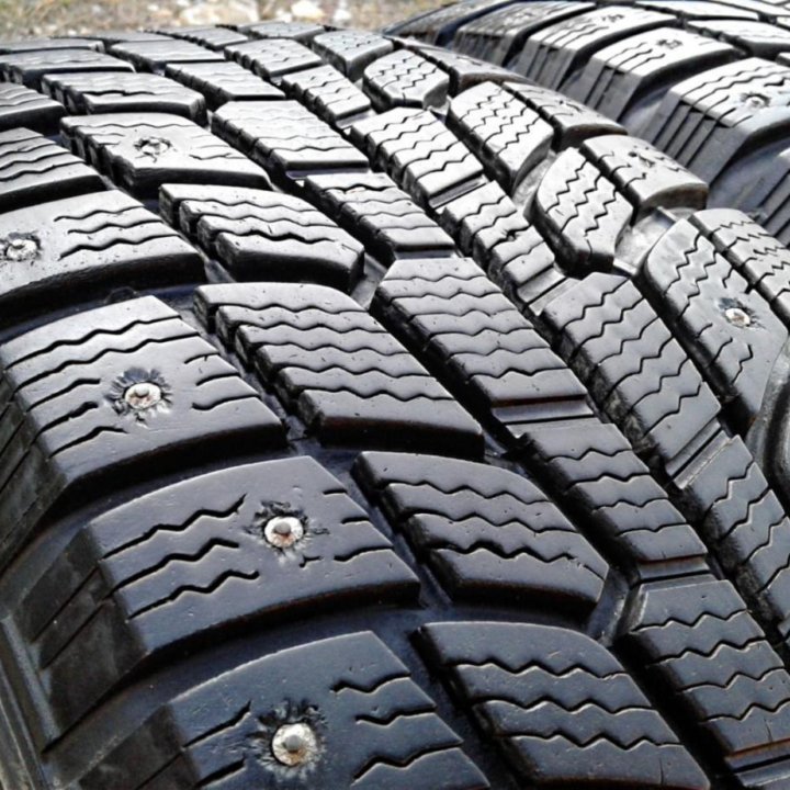 Michelin Latitude X-Ice North 225/65 R17 102T