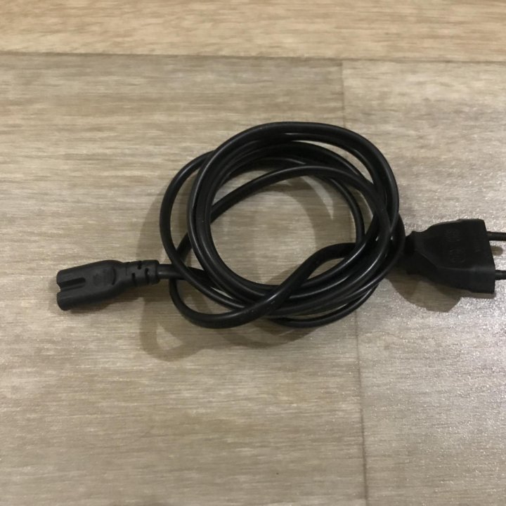 Консоль PS4 Slim