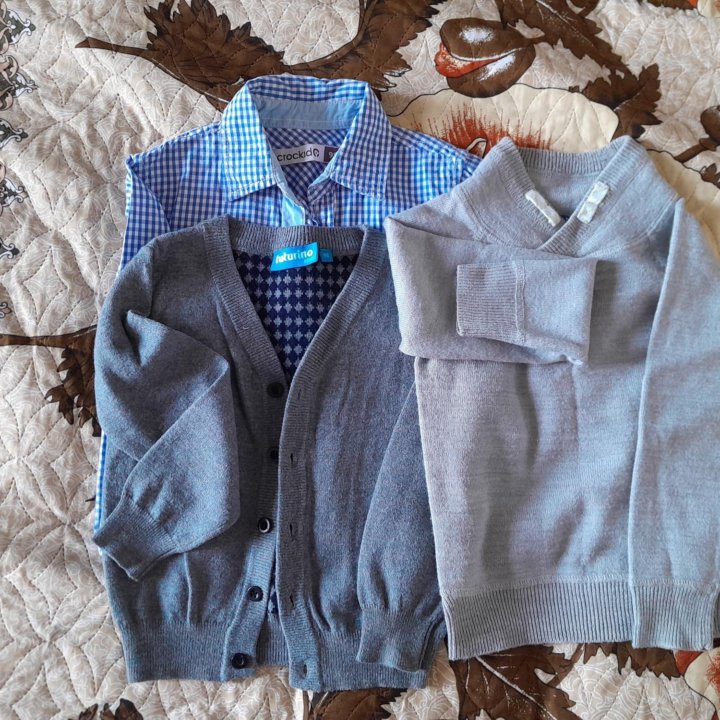 Рубашка и две кофты 98 рост